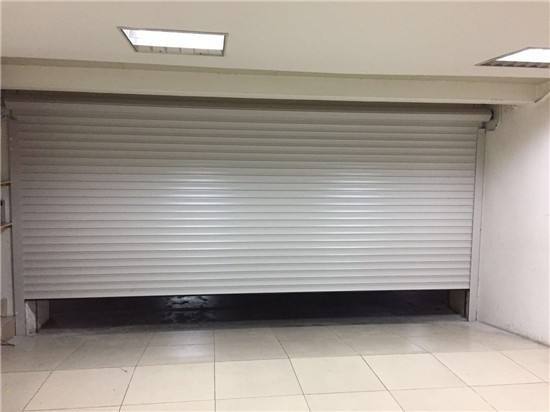 濟(jì)南電動卷簾門的維修及注意事項