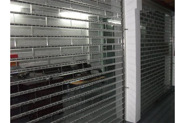 濟(jì)南水晶卷簾門的4大優(yōu)點(diǎn)