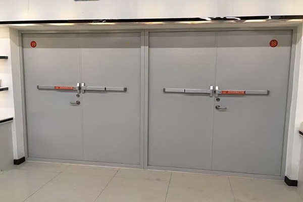 濟(jì)南鋼質(zhì)防火門的功能與其他防火門類產(chǎn)品相比有哪些特殊性，你了解嗎？